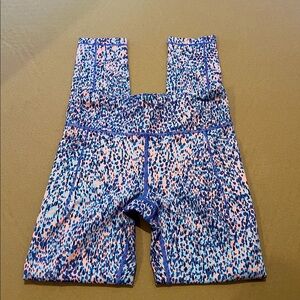 Athleta Girl Stash your treasures Leggings beautiful spring color Size Large 12